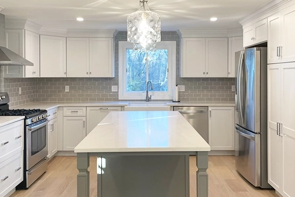 portfolio-kitchen-gray-subway-tile-feature